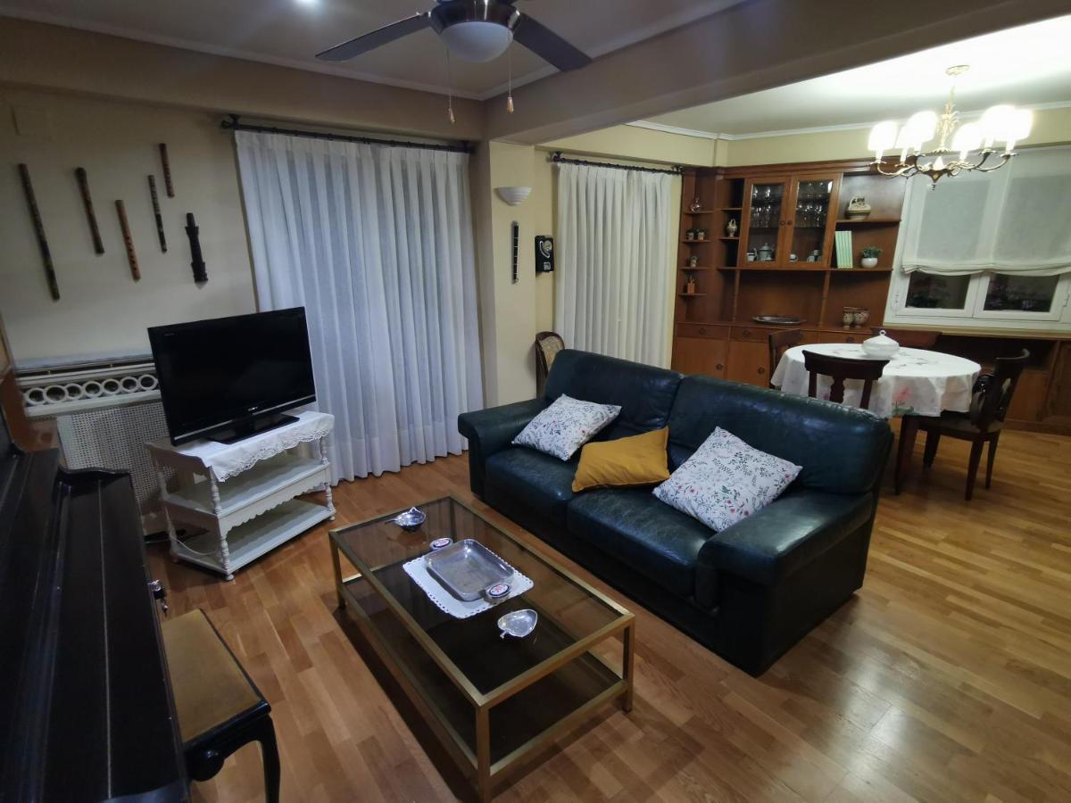 Comoda Vivienda En ウエスカ エクステリア 写真