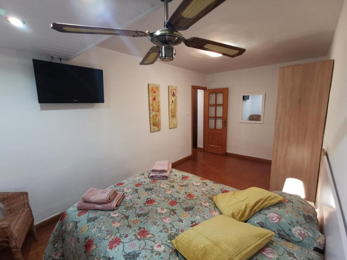 Comoda Vivienda En ウエスカ エクステリア 写真